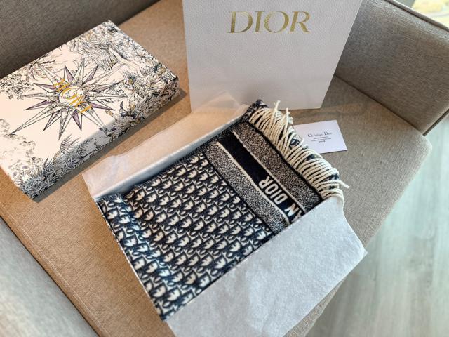 รับพรีออเดอร์ผ้าพันคอ Dior - Oblique Scarf Cashmere มีมัดจำ