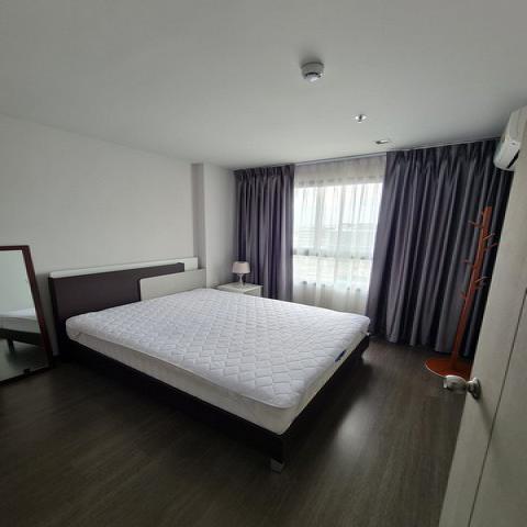 Ideo Sukhumvit 93 spacious convenient safe 8th floor BTS Bang Chak