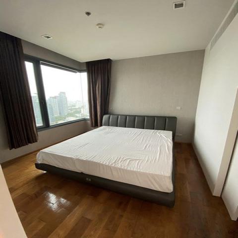 Keyne by Sansiri private clean spacious 26th floor BTS Thonglor