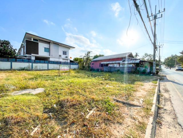 Rental Opportunity: 94 sq.wah Plot in  Bophut, Near Chaweng Beach Plot for Rent – Perfect for Business or Vacation Home