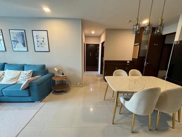 City Home Sukhumvit Clean convenient quiet 18th floor BTS Udomsuk