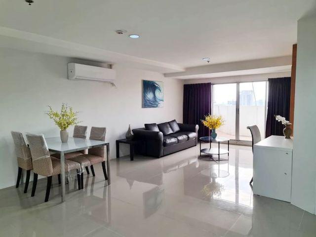 Waterford Sukhumvit 30 spacious quiet safe 46th floor BTS Phrom Phong