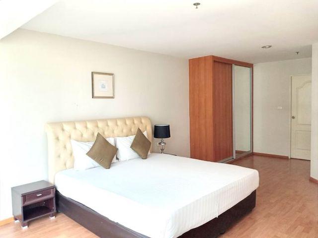 The Capital Sukhumvit 30 Pet Friendly Safe 4th floor BTS Phrom Phong