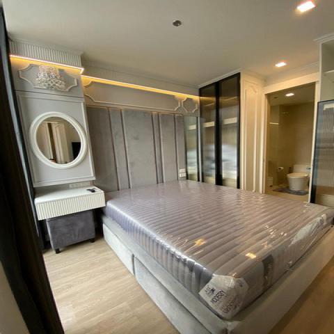 Noble State 39 spacious convenient quiet 24th floor BTS Phrom Phong