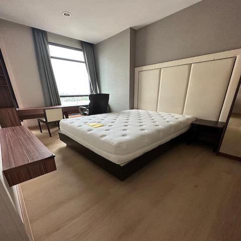 The Capital Ekamai Thonglor spacious quiet private 9th floor BTS Thonglor