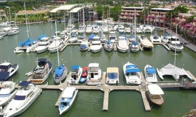 ขายคอนโดหรูริมทะเลสาบ Boat Lagoon Phuket พร้อมกรรมสิทธิ์ต่างชาติ 100