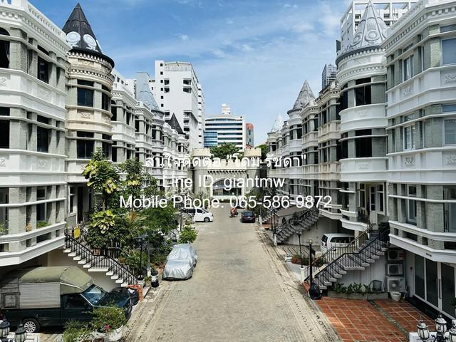 Townhouse ทาวน์เฮ้าส์ สุขุมวิท 31 หลังมศว.ประสานมิตร พื้นที่ =  0 ไร่ 0 NGAN 31 Square Wah 4นอน5Bathroom 25000000 BAHT. ใกล้กับ สวัสดีพลาซ่า, ศูนย์การค้าโอโซโน, มหาวิทยาลัยศรีนครินทรวิโรฒ ประสานมิตร, วิทยาลัยนานาชาติเพื่อศึกษาความยั่งยืน ฯลฯ. ดีเวอร์