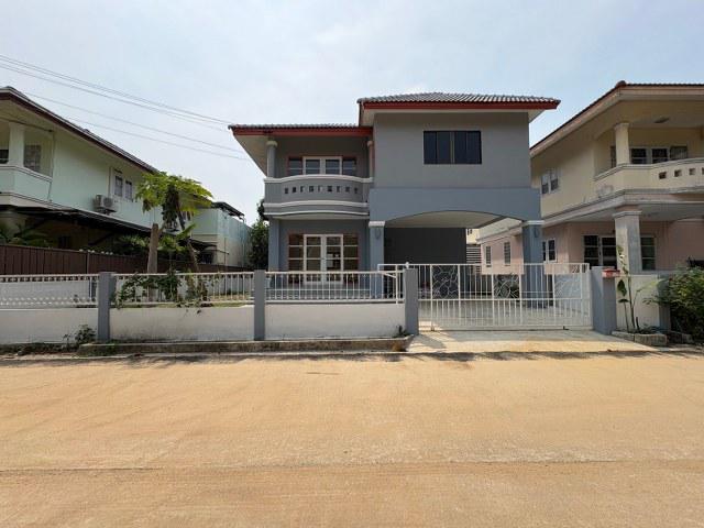 ขายบ้านเดี่ยว 2ชั้น หมู่บ้านออคิดวิลล่า บางนา  เนื้อที่ 60 ตรว. การเดินทางสะดวกใกล้ถนนบางนาตราด  อำเภอบางเสาธง จังหวัดสมุทรปราการ  