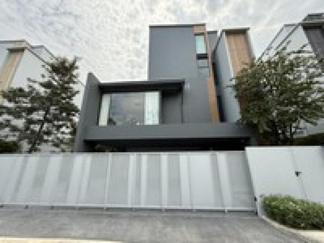 ปล่อยให้เช่า Vive2 กรุงเทพกรีฑา ติดโรงเรียนเวลลิงตั้น เดินไปได้  ปล่อยเช่า 350,000  บาทต่อเดือน ขาย 49 ล้านบาท กรุงเทพมหานคร 