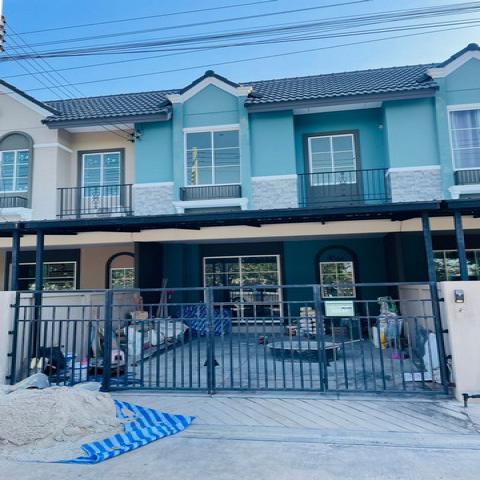 ทาวน์โฮมมือสองบางละมุง ราคาถูกสุดคุ้ม รีโนเวทใหม่ หมู่บ้าน เดอะมิกซ์ชาเล่ต์ FP-H0876 