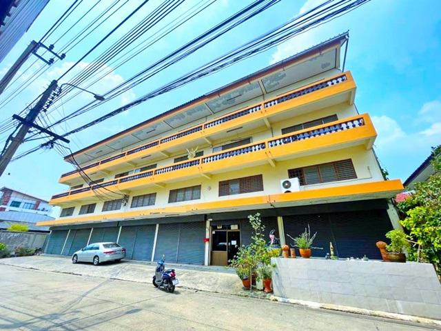 อาคารพาณิชย์ 7คูหา มีลิฟท์ 4 ชั้น ถูกที่สุดในโลก โลตัส สุขุมวิท50 BTS อ่อนนุช 900ม.600ม.8นอน 5น้ำ 2,002 ตร.ม. 282ตร.วา. 