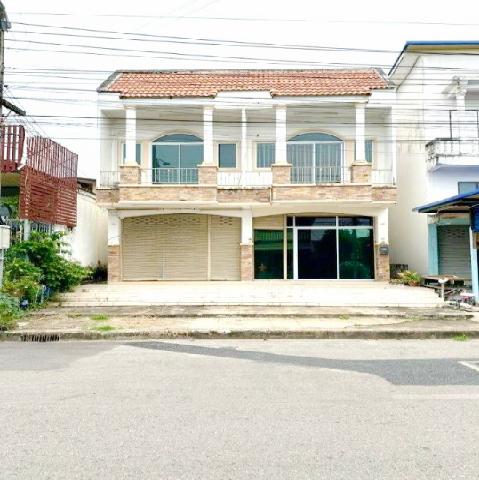 รร.เซ็นต์ปอลหนองคาย 1.7กม.ติดถนนหลัก ตลาดท่าเสด็จ 3.2 กม.ตลาดวัดธาตุ ให้เช่าอาคารพาณิชย์ 2 ชั้น 35ตร.วา.295 ตร.ม.2 นอน 2 น้ำ 
