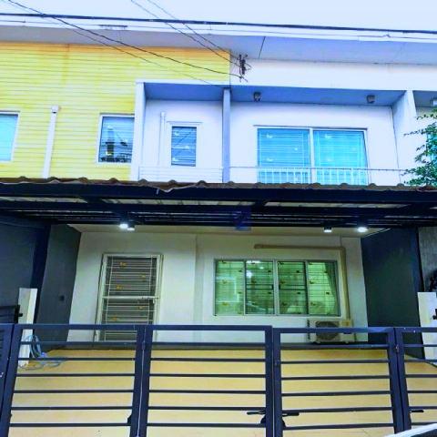 จัดเต็มเฟอร์ เครื่องใช้ไฟฟ้า 23ตร.วา.วัชรพล ถ.เพิ่มสิน ออเงิน ให้เช่าทาวน์โฮมหรู 2 ชั้น BTSคูคต 3.5 กม..3 นอน 2 น้ำ หรูหรา ถ.สายไหม