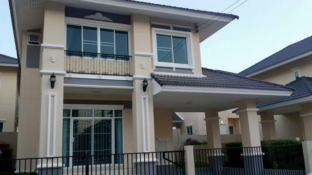 บ้านให้เช่า ศรีราชา ดีญ่า วาเล่ย์ ใกล้ รร. อัสสัมชัญ –  สวย เงียบ เดินทางสะดวก TP-H1474