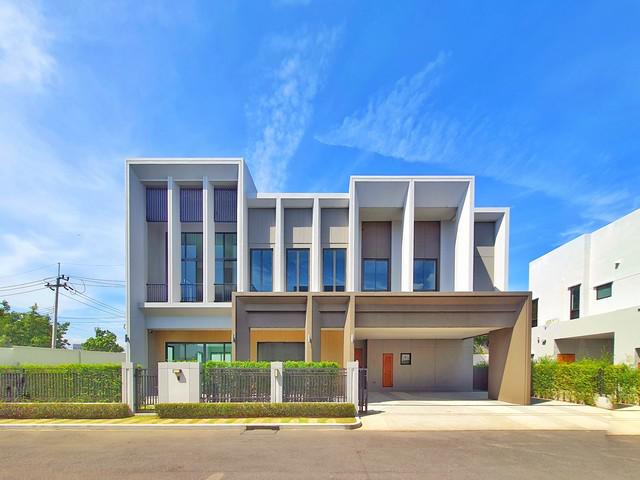 บ้าน บางกอกบูเลอวาร์ด ซิกเนเจอร์ เวสต์เกต พื้นที่เท่ากับ 0 Rai 1 ngan 15 Square Wah 4BEDROOM ไม่ไกลจาก โรงเรียนกสินธร เซนต์ปีเตอร์ เ ยี่ ย ม! บ้านแปลงมุม พื้นที่ใช้สอยเยอะ เจ้าของไม่เคยเข้าอยู่