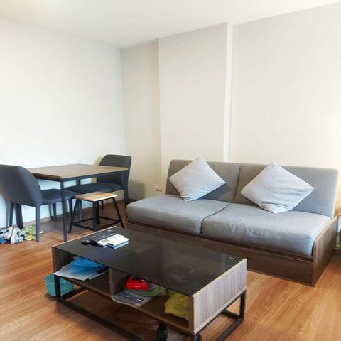 ขายคอนโด ห้องสตูดิโอ ขั้น1 วิวสวน ดีคอนโด ธาร จรัญ D Condo Tann Charan จรัญฯ-บางขุนนนท์ พร้อมอยู่ ใกล้รถไฟฟ้า เฟอร์นิเจอร์บิวท์อิน ครบชุด