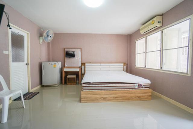 Apartment on 2rd Floor For Rent near Chaweng Beach Bophut Koh Samui Surat Thani Thailand Rental