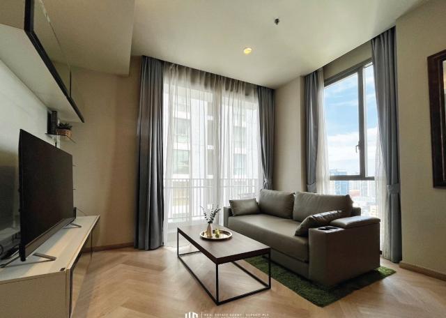 Quattro Thonglor spacious clean quiet 27th floor BTS Thonglor