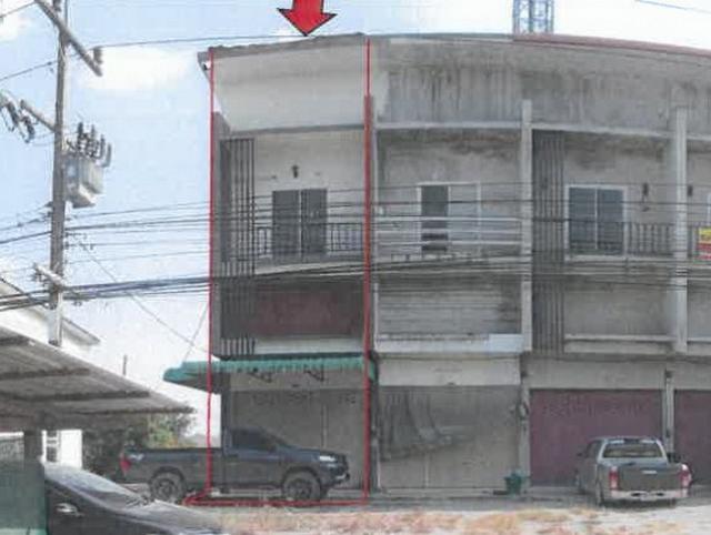 ขายอาคารพาณิชย์หมู่บ้านเมืองใหม่บ้านทำเนียบ ถนนสายสุราษฎร์ธานี-ตะกั่วป่า (ทล.401) ตำบลบ้านทำเนียบ อำเภอคีรีรัฐนิคม จังหวัดสุราษฎร์ธานี