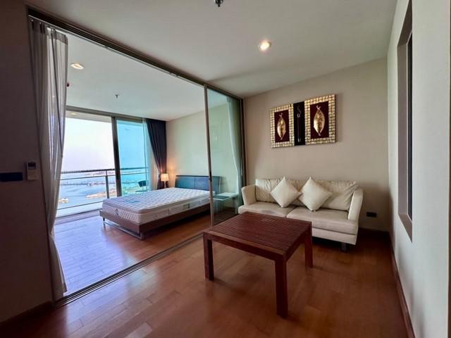 ให้เช่ามารีน่า เบย์ ฟร้อนท์ คอนโดศรีราชา ห้องสวยวิวทะเล ตกแต่งพร้อมอยู่ FP-C0947 
