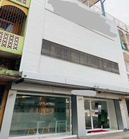 ขายอาคารพาณิชย์ 2คูหา 3.5ชั้น ย่านพระราม4 ใกล้ช่อง3 พื้นที่ใช้สอย 450 ตรม