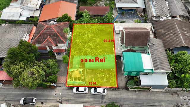 พื้นที่ดิน - 3200000 BAHT  ใหญ่ขนาด 84 sq.wa 0 งาน 0 RAI ไม่ไกลจาก เดอะมอลล์บางกะปิ หรููสงบ สวยถมแล้วสูงกว่าถนน