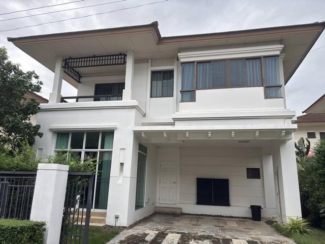 ให้เช่าบ้านเดี่ยวซอยราชวินิตบางแก้ว ติด หลังเมกกะบางนา 200 เมตร บางนา กม. 7 ใกล้ โรงเรียนนานาชาติ Concordian ,โรงเรียนราชวินิต บางแก้ว