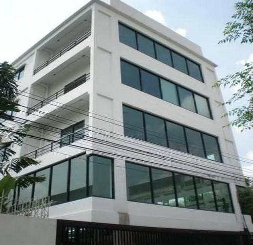 ขายโฮมออฟฟิศ 4 ชั้น 1,400 ตรม. พร้อมโกดัง ถ.สังคมสงเคราะห์ ใกล้ MRT ลาดพร้าว71