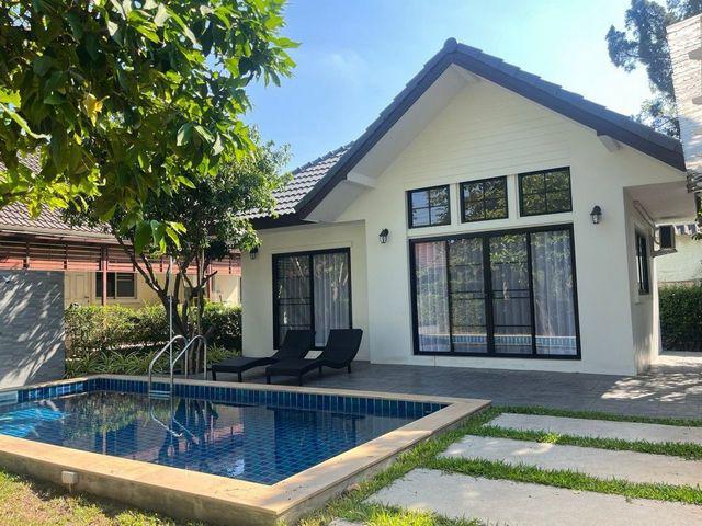 โซนวังตาล ให้เช่า 65,000 บาท/เดือน #ขายต่ำกว่าราคาประเมิน เพียง 9.5 ล้าน 120 ตรว. บ้านชั้นเดียว #หางดง บรรยากาศร่มรื่น น่าอยู่ เดินทางสะดวก