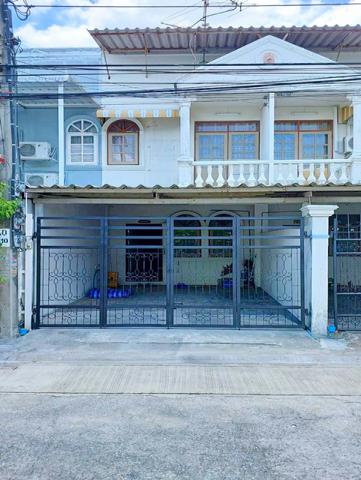 BTS บางจาก 2.2 กม. ให้เช่าทาวน์เฮ้าส์ 2 ชั้น 20 ตร.วา.  รร.นานาชาติเวลส์ 3.3กม. 2นอน ตลาดบางจาก 2.2 กม.