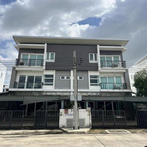 ขายโฮมออฟฟิศ 3 ชั้น 100 ตรว. 500 ตรม. ชวนชื่นโมดัส วิภาวดี ถนนวิภาวดี ใกล้สนามบินดอนเมือง
