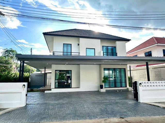 พูลวิลล่าหรู ขาย 7.95 ล้าน 50 ตรว. 4 นอน 3 น้ำ #กุลพันธ์วิลล์9 #หางดง Modern Luxury Pool Villa #แปลงมุม #Fully furnished พร้อมเข้าอยู่ได้เลย