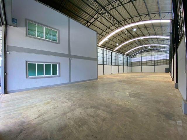 ออฟฟิศ 3 น้ำ  900ตร.ม.ให้เช่าโกดัง พร้อมออฟฟิศ 2 ชั้น  รถเทรลเลอร์ รถใหญ่ เข้า-ออกสะดวกตลาดแครายพลาซ่า 900 ม. 