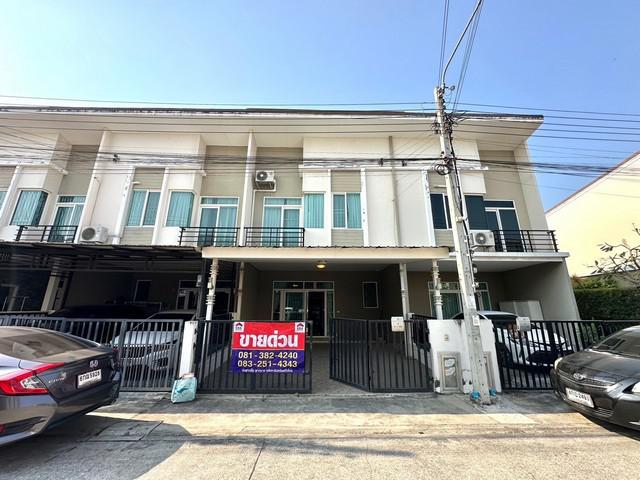 ทาวน์เฮาส์ Casa City ดอนเมือง  21 ตร.วา 0 Ngan 0 RAI 4 ห้องนอน 3180000 THAI BAHT ใกล้กับ สนามบินดอนเมือง ราคาคุ้ม กรุงเทพ