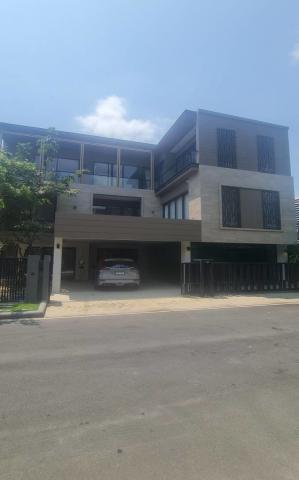 ขายบ้านเดี่ยวสุดหรู Vana Residence พระราม 9 – ศรีนครินทร์ ราคาดีทำเลดีติดต่อผึ้งรติ โทร 061-9419-639 ราคาพิเศษเพียง 34.5 ล้านบาท  