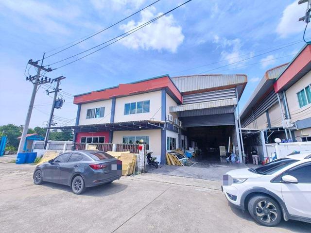ขาย-เช่า โรงงาน โกดัง ออฟฟิศ 2 ชั้น  รร.วัดบางปิ้ง 2.9 กม.285 ตร.วา. 1,255 ตร.ม. ตลาดเศรษฐกิจ 1.3 กม.  นาดี  ตลาดแคราย 1.33 กม.