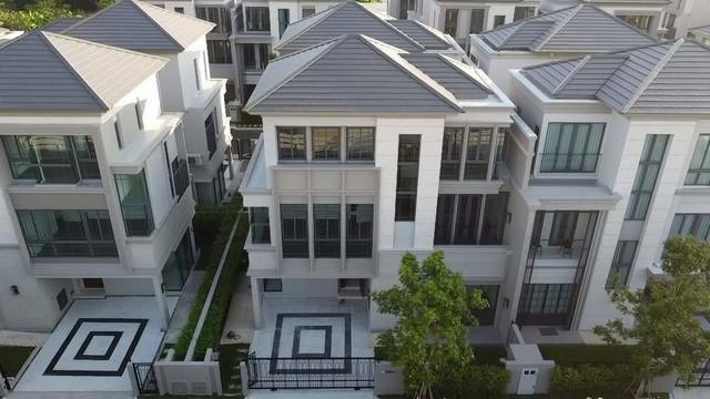 ให้เช่าบ้านเดี่ยว Luxury Duplex Home 3ชั้น โครงการ เดอะ ซอนเน่ ศรีนครินทร์ บางนา ซอยเฉลิมพระเกีรติ ร.9 ซ.28  ตกแต่งสวยพร้อมอยู่