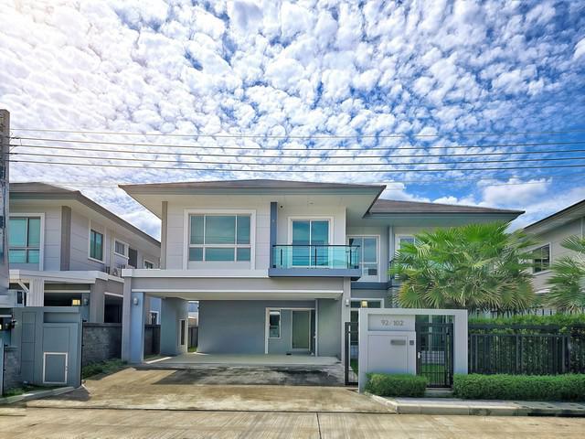 ขายด่วน บ้านเดี่ยว สภาพสวย  2 ชั้น 75.2 ตร.ว.เดอะปาล์ม แจ้งวัฒนะ-ชัยพฤกษ์ เจ้าของไม่เคยเข้าอยู่ บนถนนหอการค้าไทยตัดใหม่ 