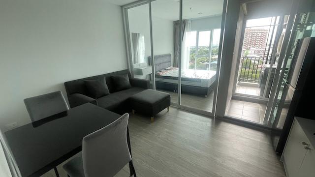 Regent Home Bangna safe comfortable clean 8th floor BTS Bangna
