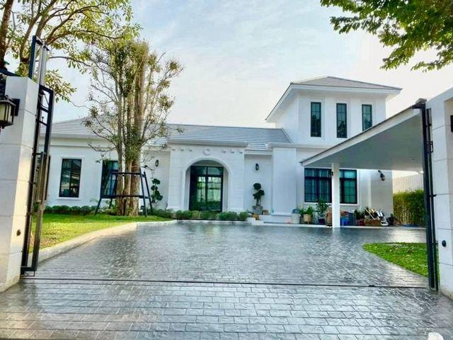 โซนกาดฝรั่ง #หางดง ขายบ้านเดี่ยวสุดหรู 25 ล้าน 256 ตรว. สไตล์ #Neoclassic – บ้านสีขาวหลังใหญ่ ตกแต่งสวย #เฟอร์นิเจอร์ครบ พร้อมเข้าอยู่ทันที